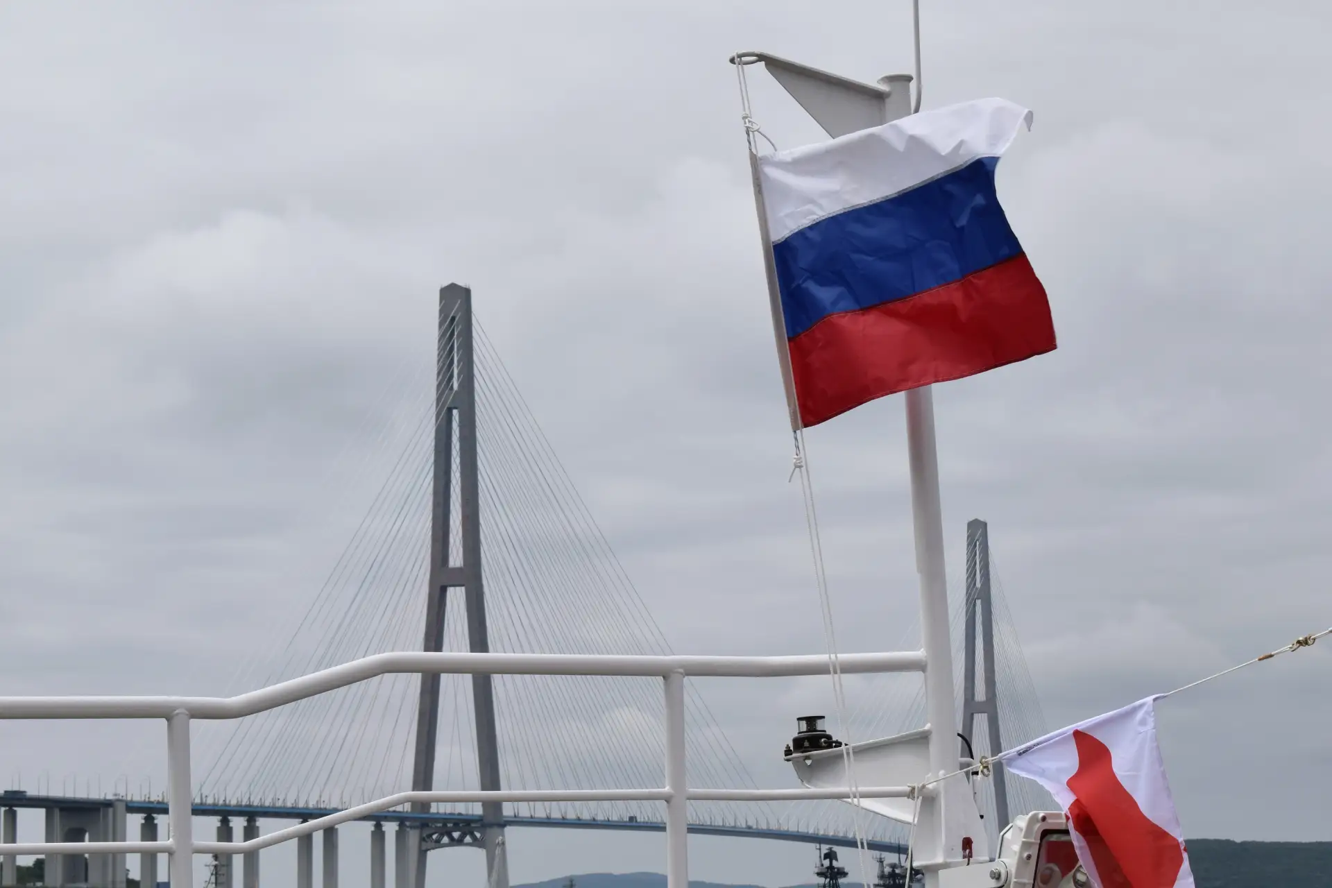 ОСК передала заказчику во Владивостоке новый краболов

На Восточной верфи (управляющая компания – Ам