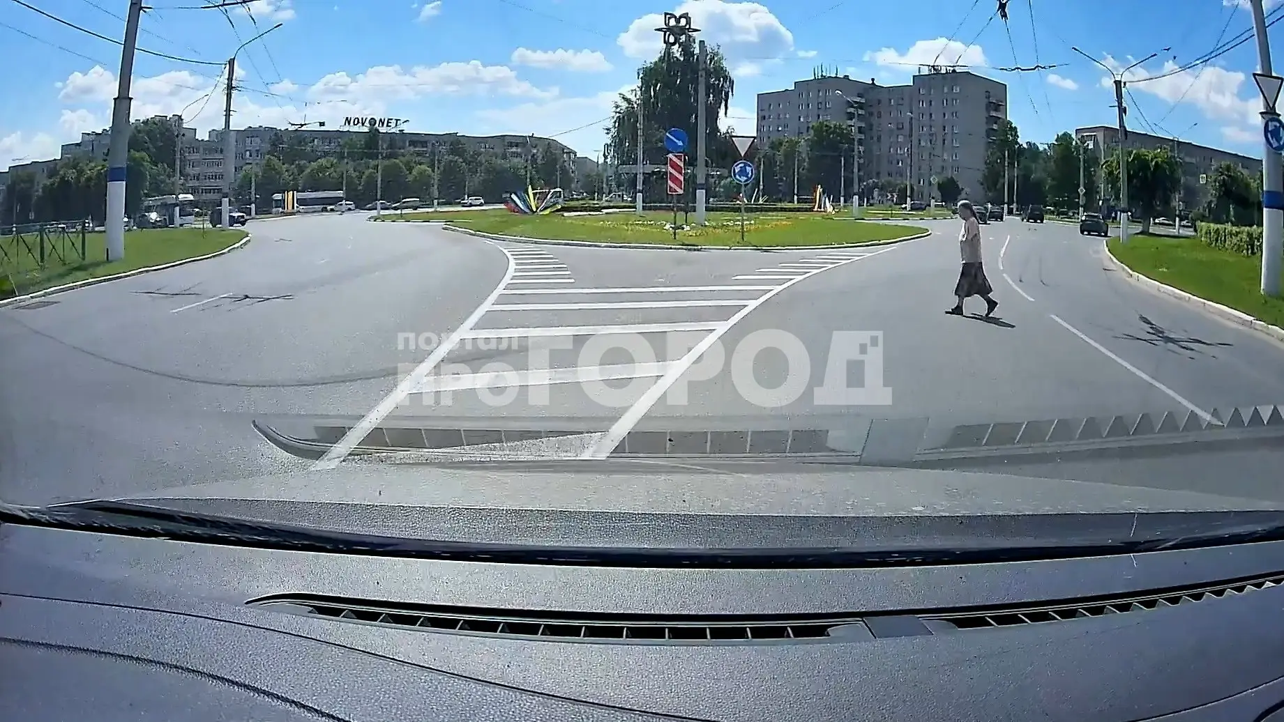"Люди, которые переходят дорогу как попало, не забывайте, что из-за вашей глупости в случае трагедии