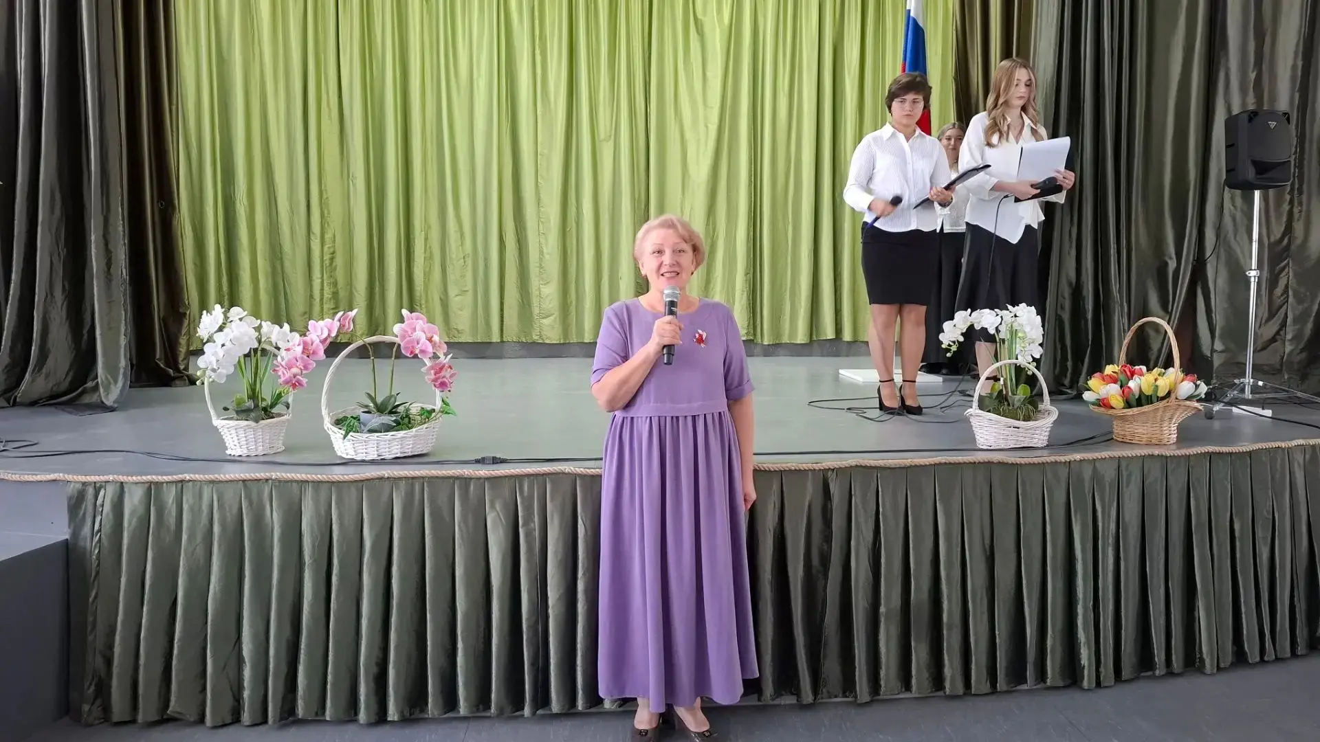 Новый учебный год начинается с праздника- День Знаний!