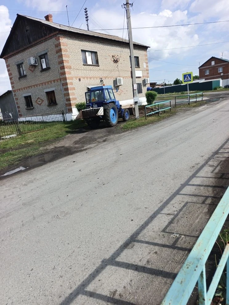 Благоустройство территории после ремонта тепловой сети.