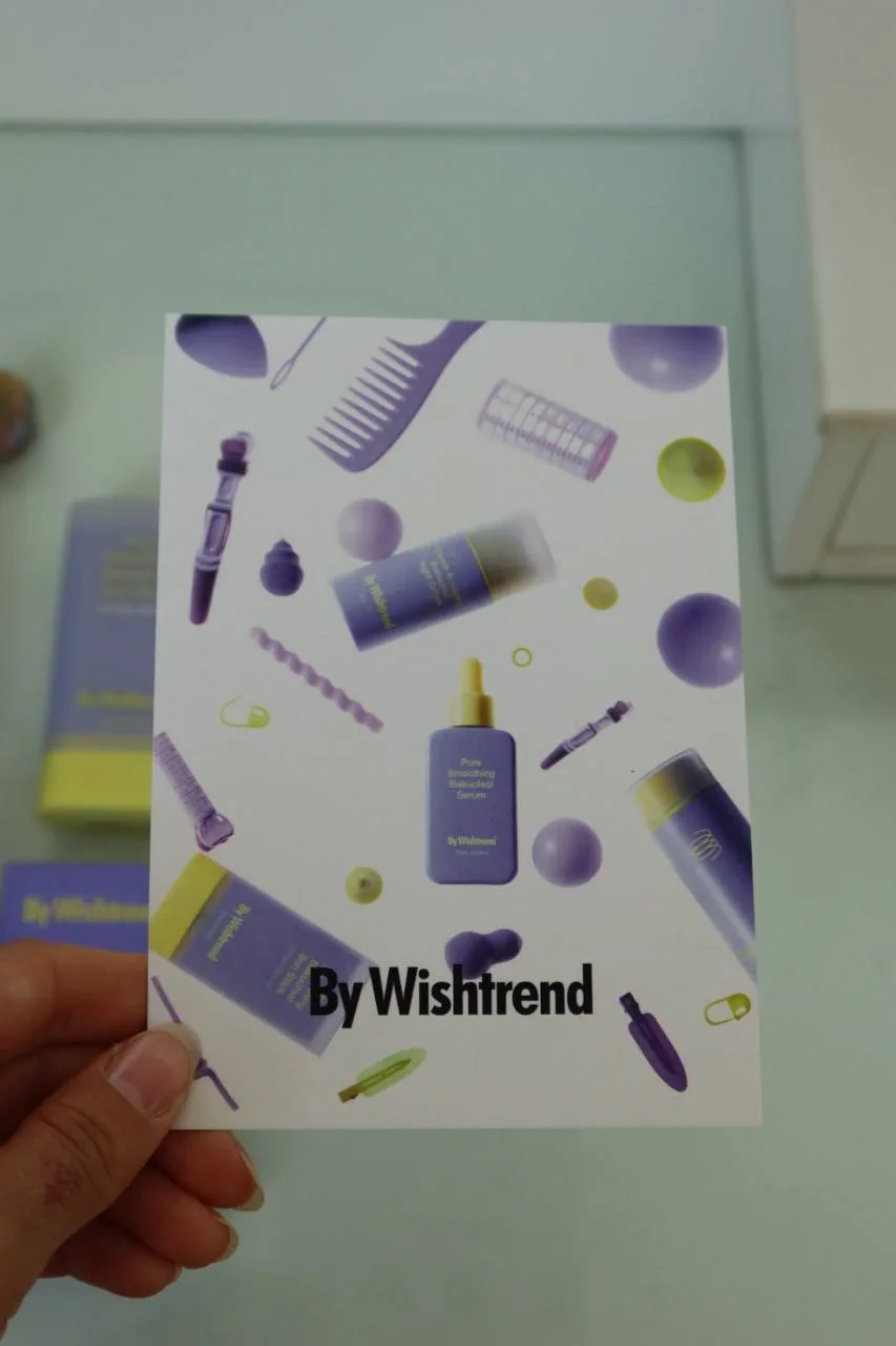 уход от @bywishtrend.cis

новинка в моей рутине, которая очень хорошо работает с кожей 

солнезащитн