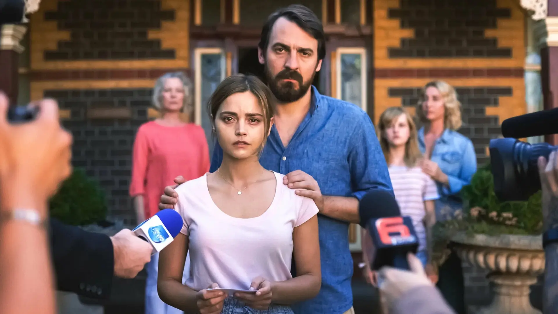 Плачь, 2018
мини-сериал
Великобритания

🐾 никогда не забуду , какое шокирующее впечатление произвел