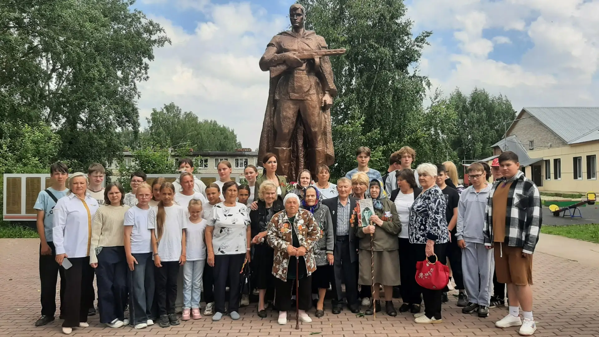 #вести_лагеря_Адонис #МыВДвижении
ДЕНЬ ПАМЯТИ И СКОРБИ
🪔22 июня 1941 года — дата знакомая каждому -