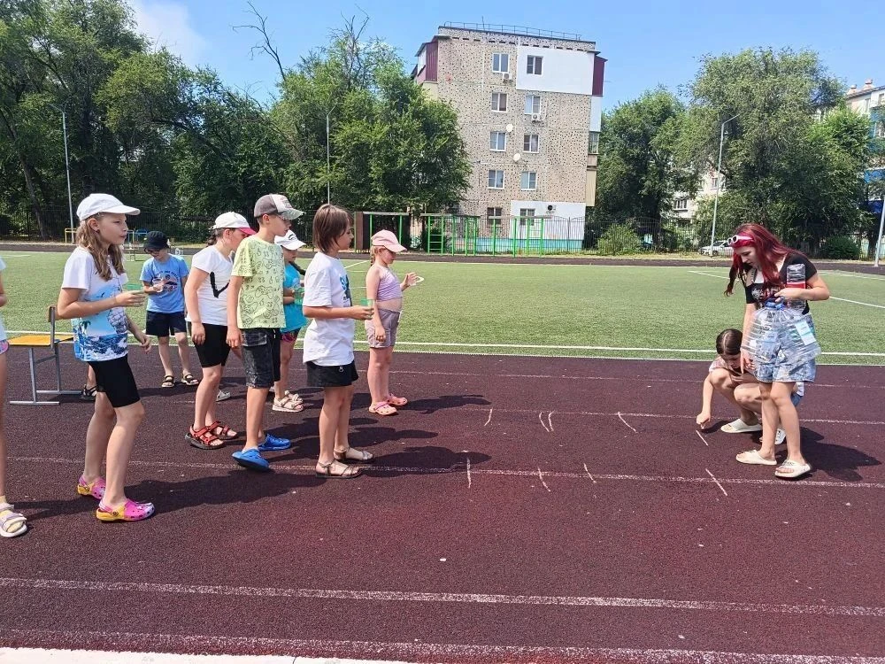 Солнце, воздух и вода - наши лучшие друзья. Сегодня 22 июля 2026 г. мы устроили в лагере
"Водные эст