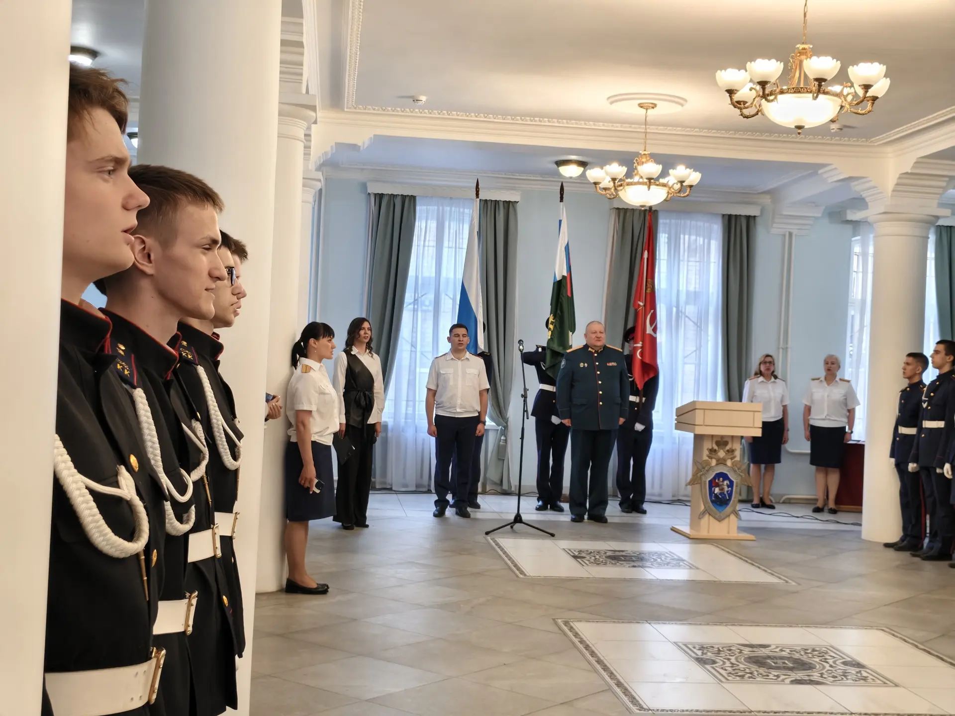 Выпускники 9-х классов Объединенного Санкт-Петербургского кадетского корпуса Следственного комитета 