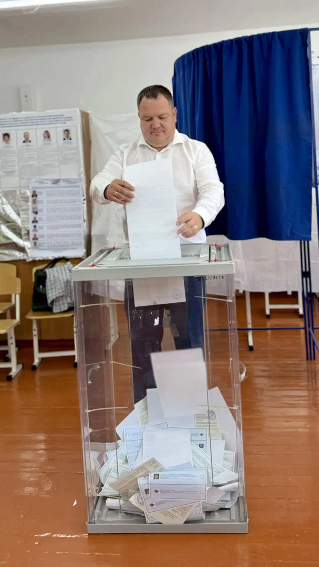 Добрый день, дорогие друзья! Сегодня принял участие в выборах депутатов Государственной...