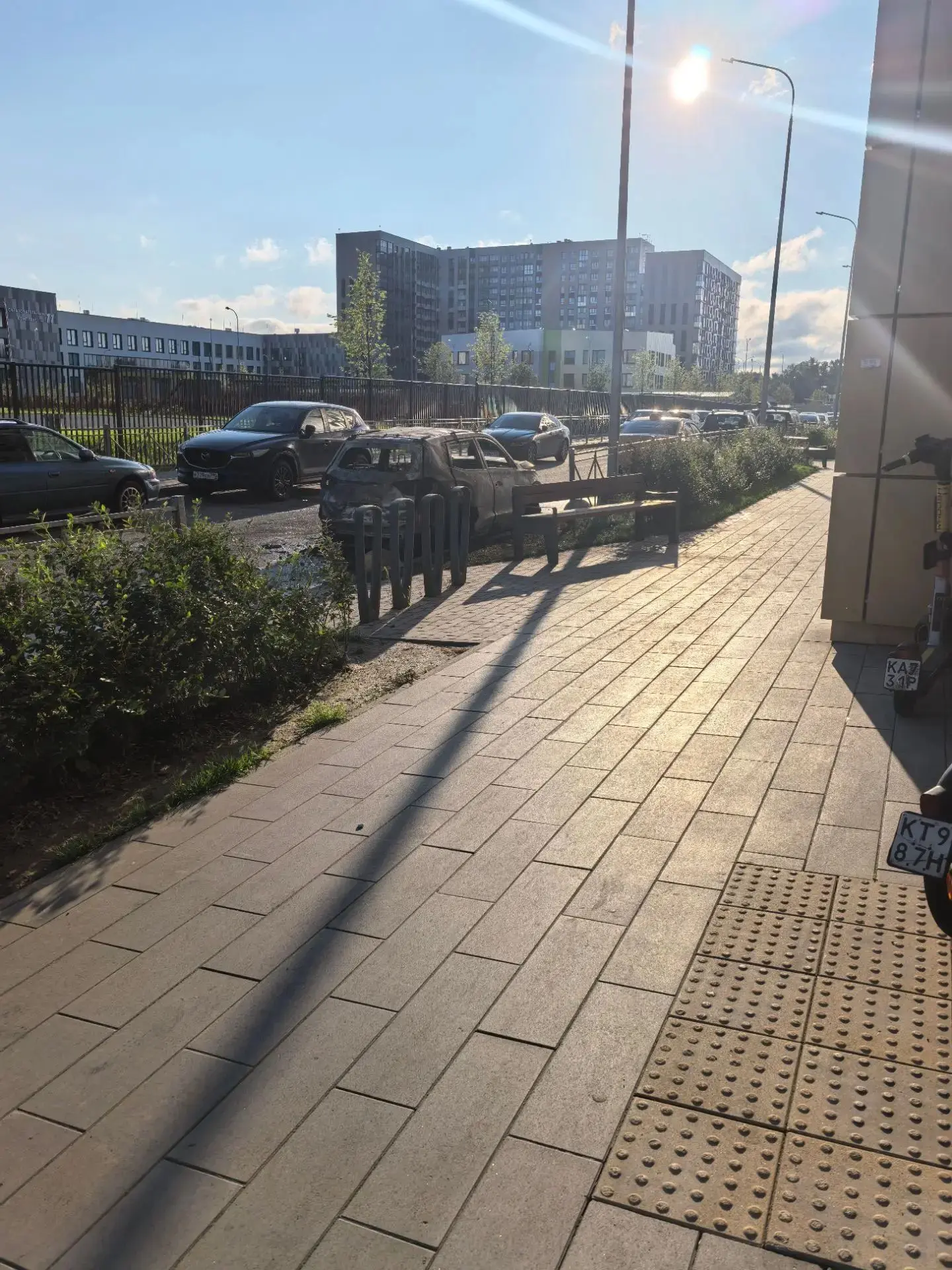 👤 Пост от подписчика:

В новом Пушкино машина утром выгорела полностью.

🌐 Пушкино Live | 📝 Предл