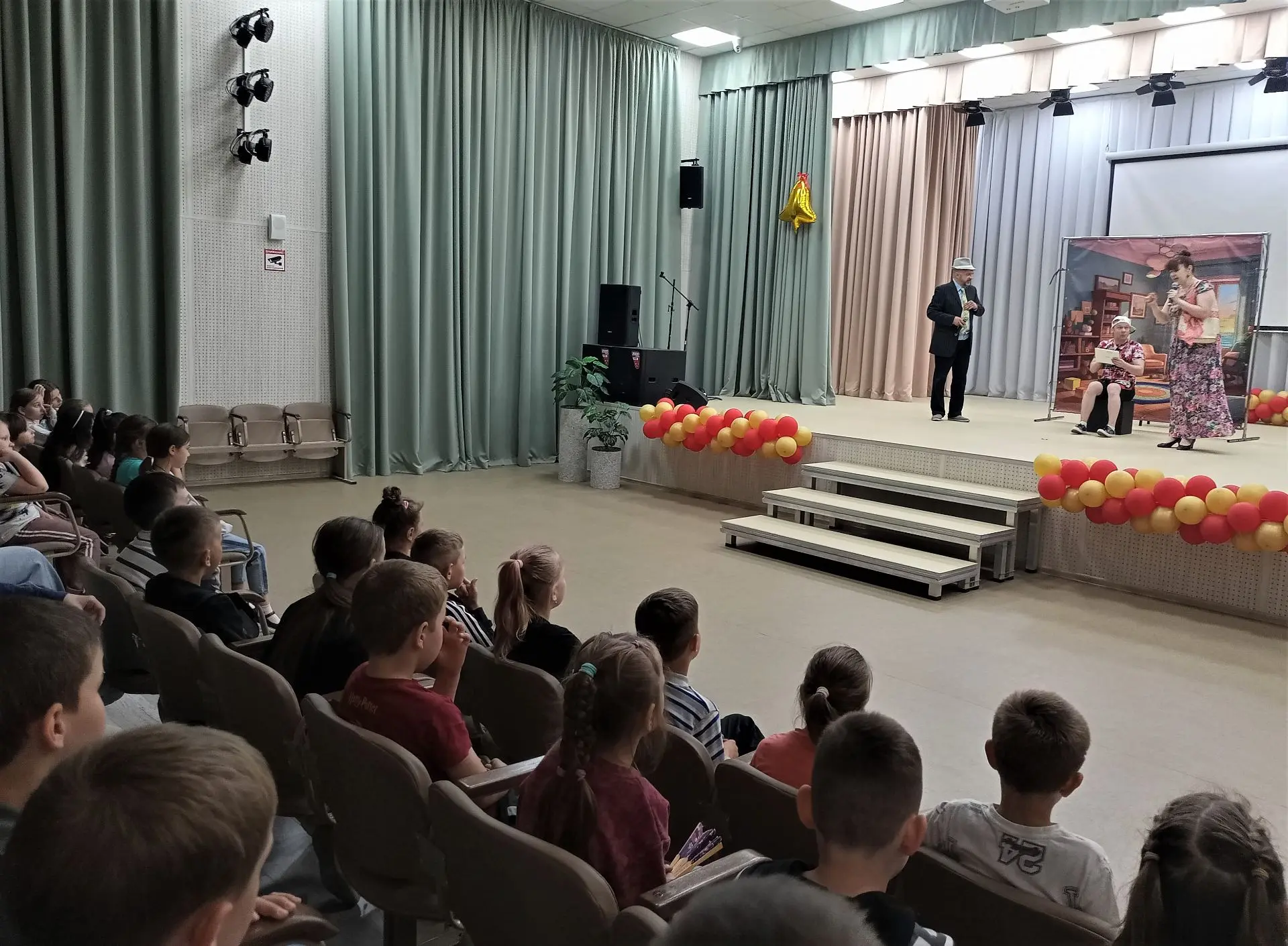 🎈Сегодня в лагере для ребят была проведена игровая программа с участием артистов Ивановского област