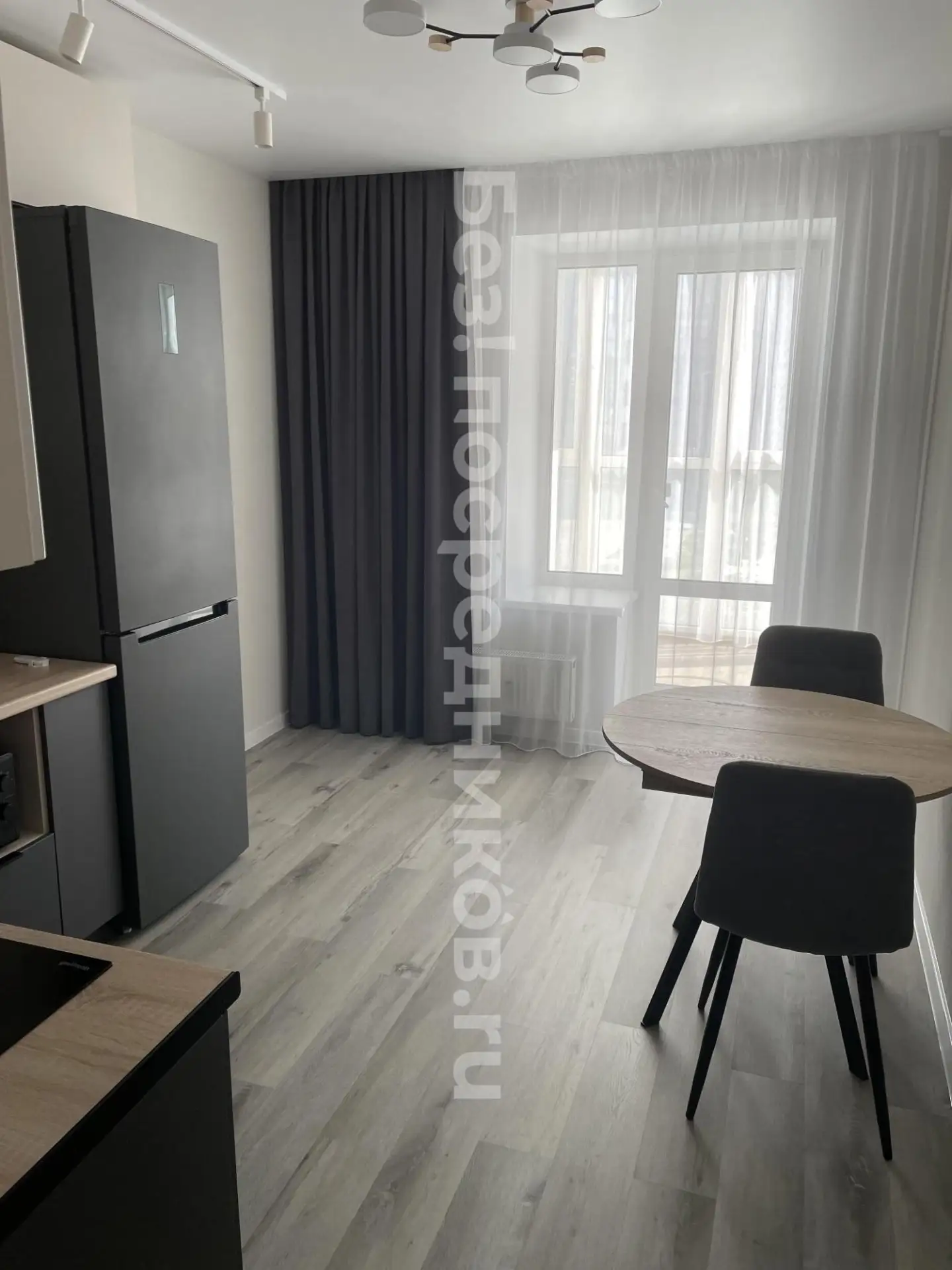 Сдам без посредников: 1-комнатная квартира, 39м² Цена: 30000 Адрес: Барнаул, Индустриальный р-н, Пав