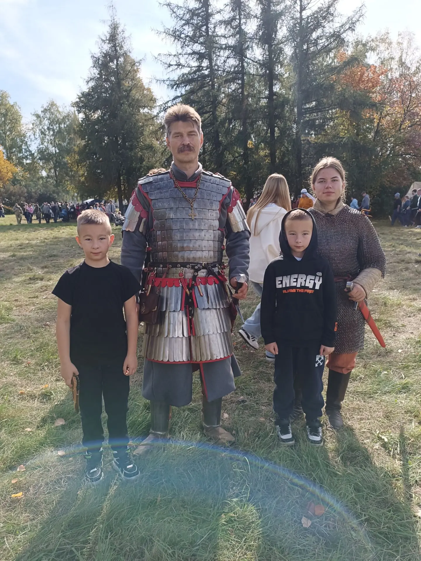 Участвуем в фото-флешмобе «Осень на Куликовом поле»! 🍂📸