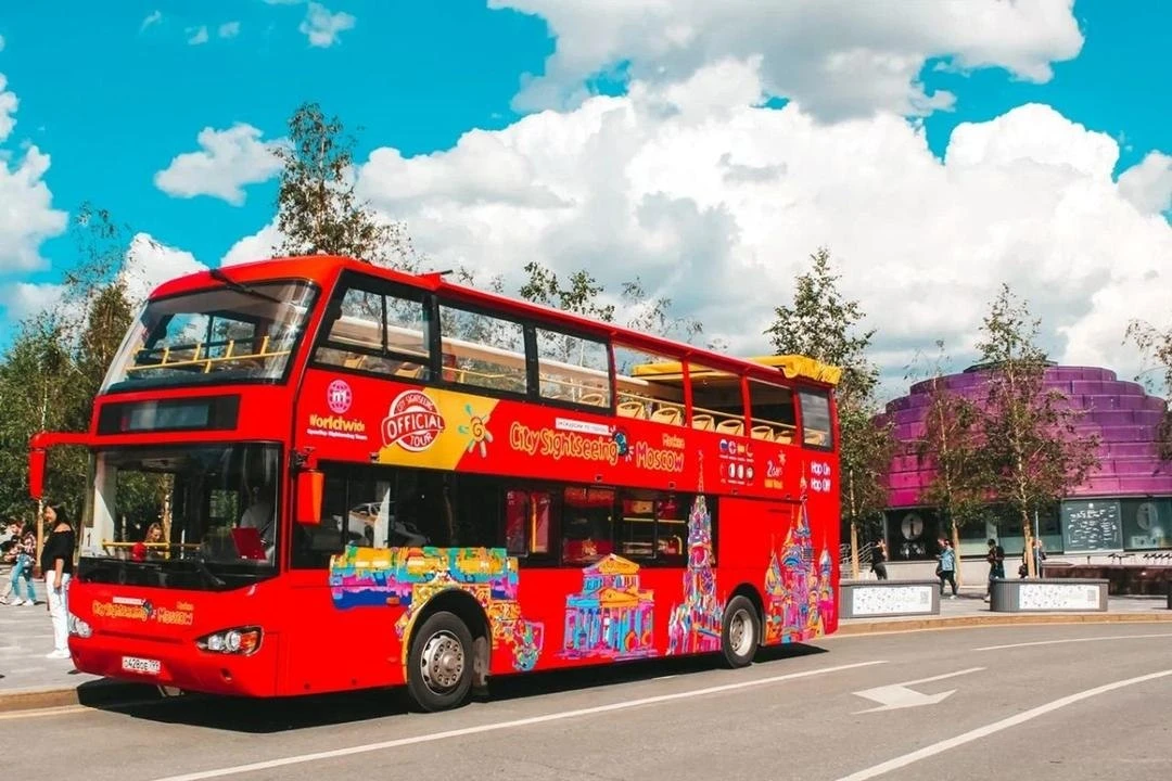🚍 Бесплатная обзорная экскурсия на том самом двухэтажном автобусе!