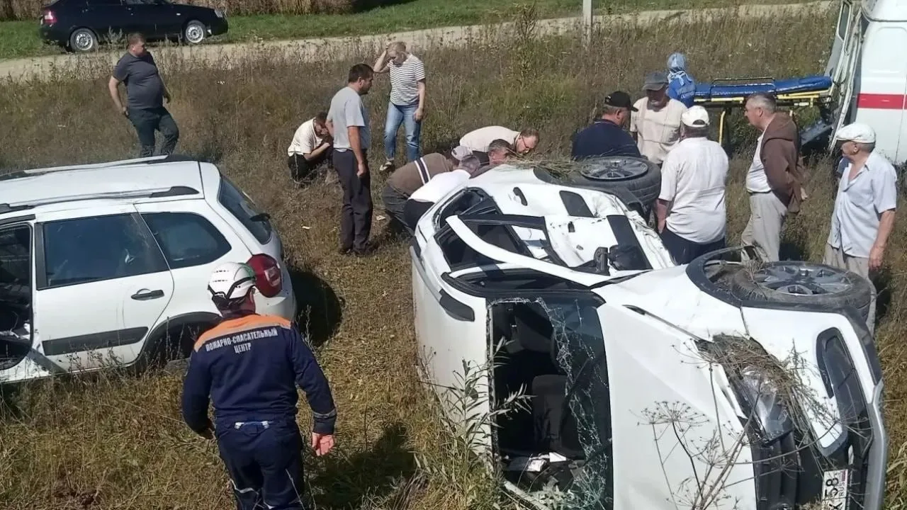 ❗️Две машины слетели с трассы в Пензенской области