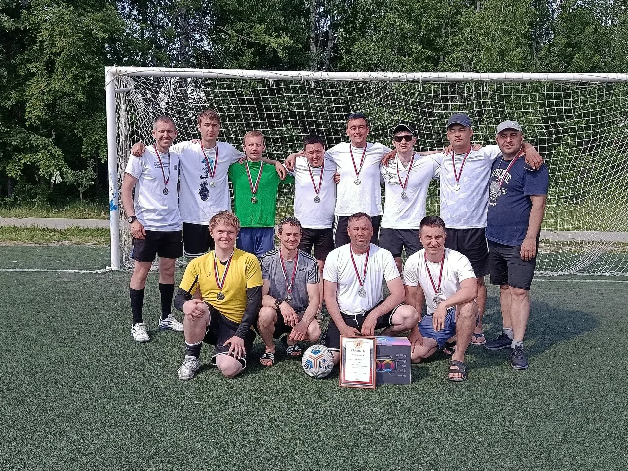 ⚽️ Кубок «Дружбы народов»: наши учителя в деле!
12 июня 2026 года на поле 4 школы г.п. Пойковский пр