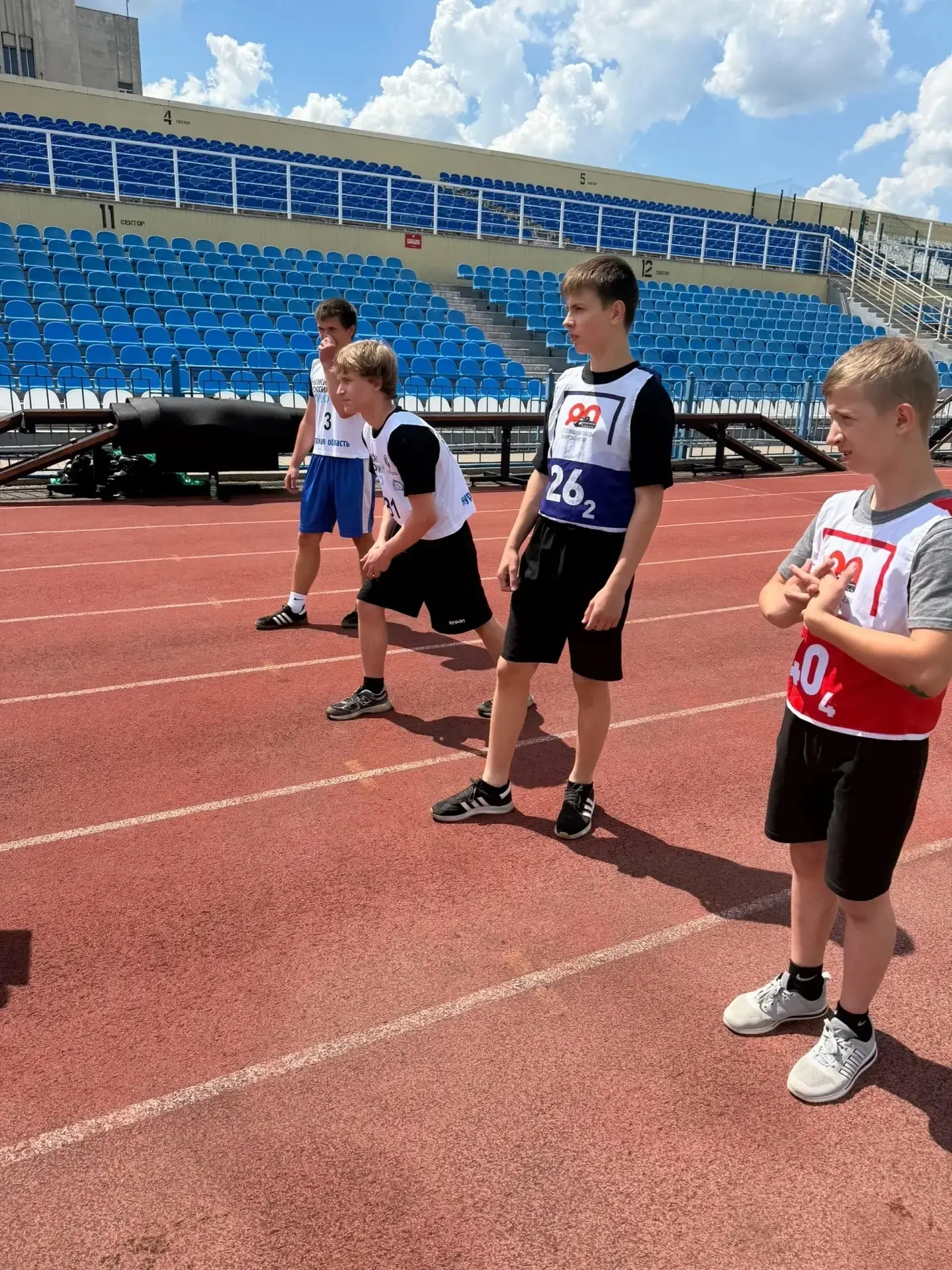🏆 СПОРТ — НАША ГОРДОСТЬ!

11 июня в Курске прошел региональный этап Фестиваля ГТО. В составе сборно