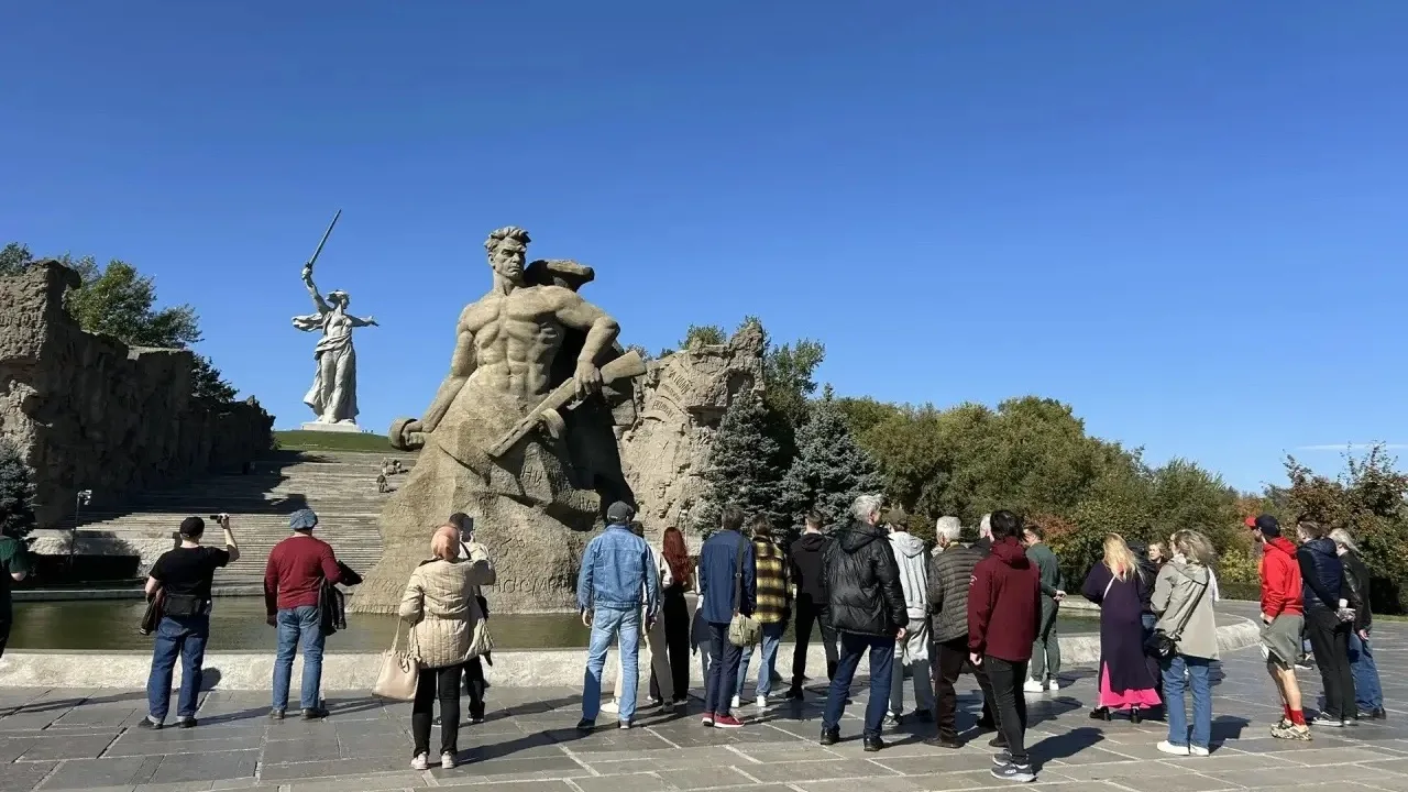 🤪 Ярославль поменялся театром с Волгоградом