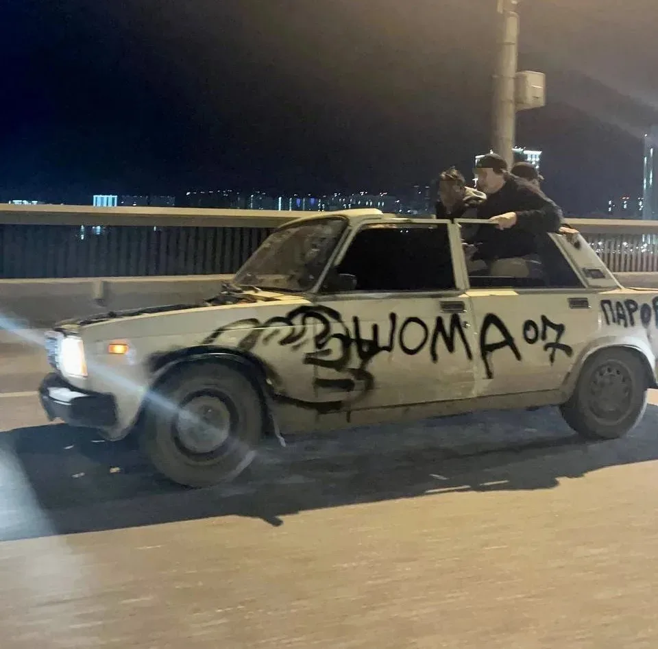 🚗 В Тюменской области запретили продавать бензин несовершеннолетним

Закон единогласно приняли депу