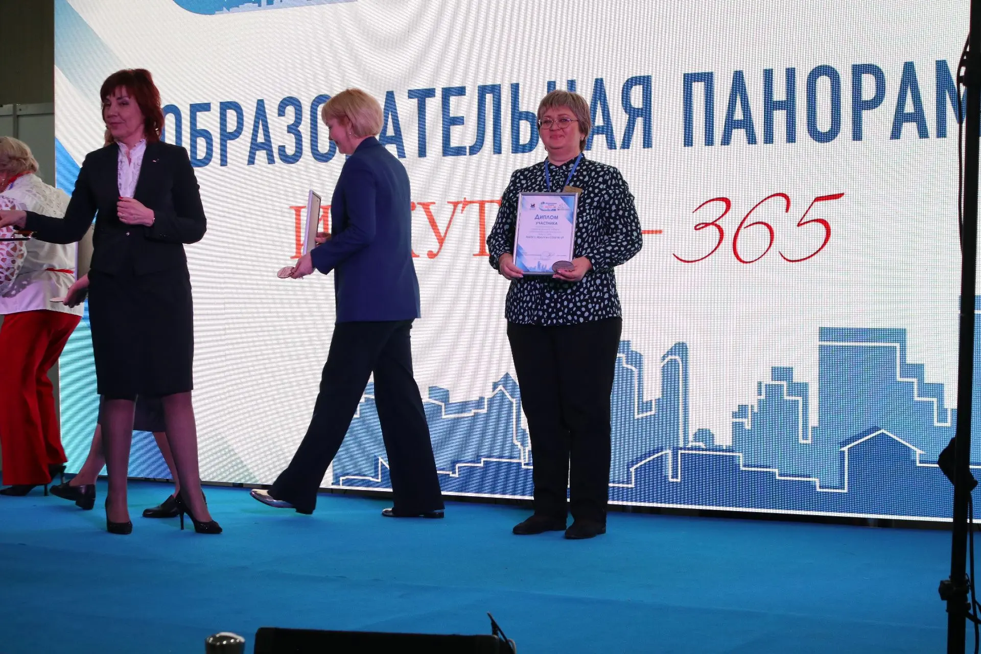 📢📢📢 Второй день на «Образовательной панораме: Иркутск 365» в СибЭкспоЦентре.   👨‍🎓 В этот день выста