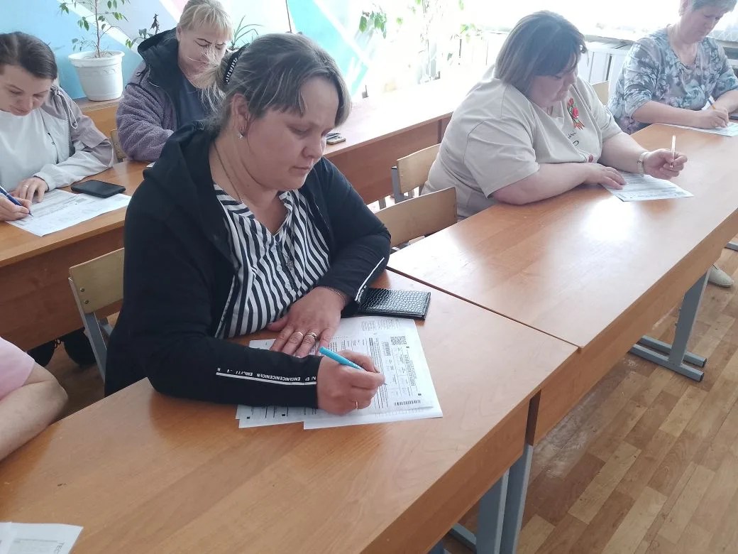 28 апреля в Полозаозерской школе состоялась Всероссийская акция «Сдаем вместе. День сдачи ЕГЭ родите
