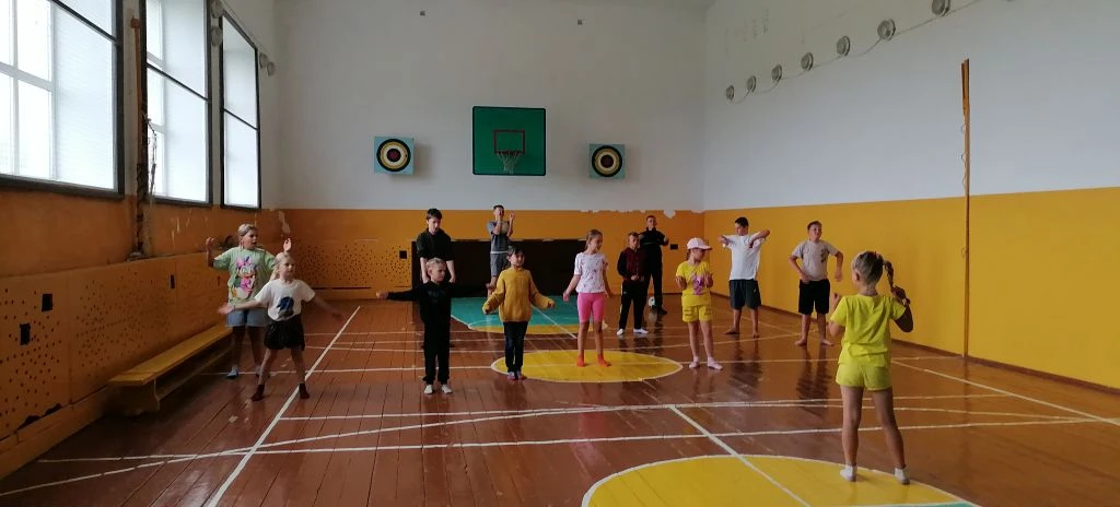 🌼 День семьи, любви и верности в школе с. Новогордеевка! 🌼
8 июля в МБОУ школе с. Новогордеевка пр