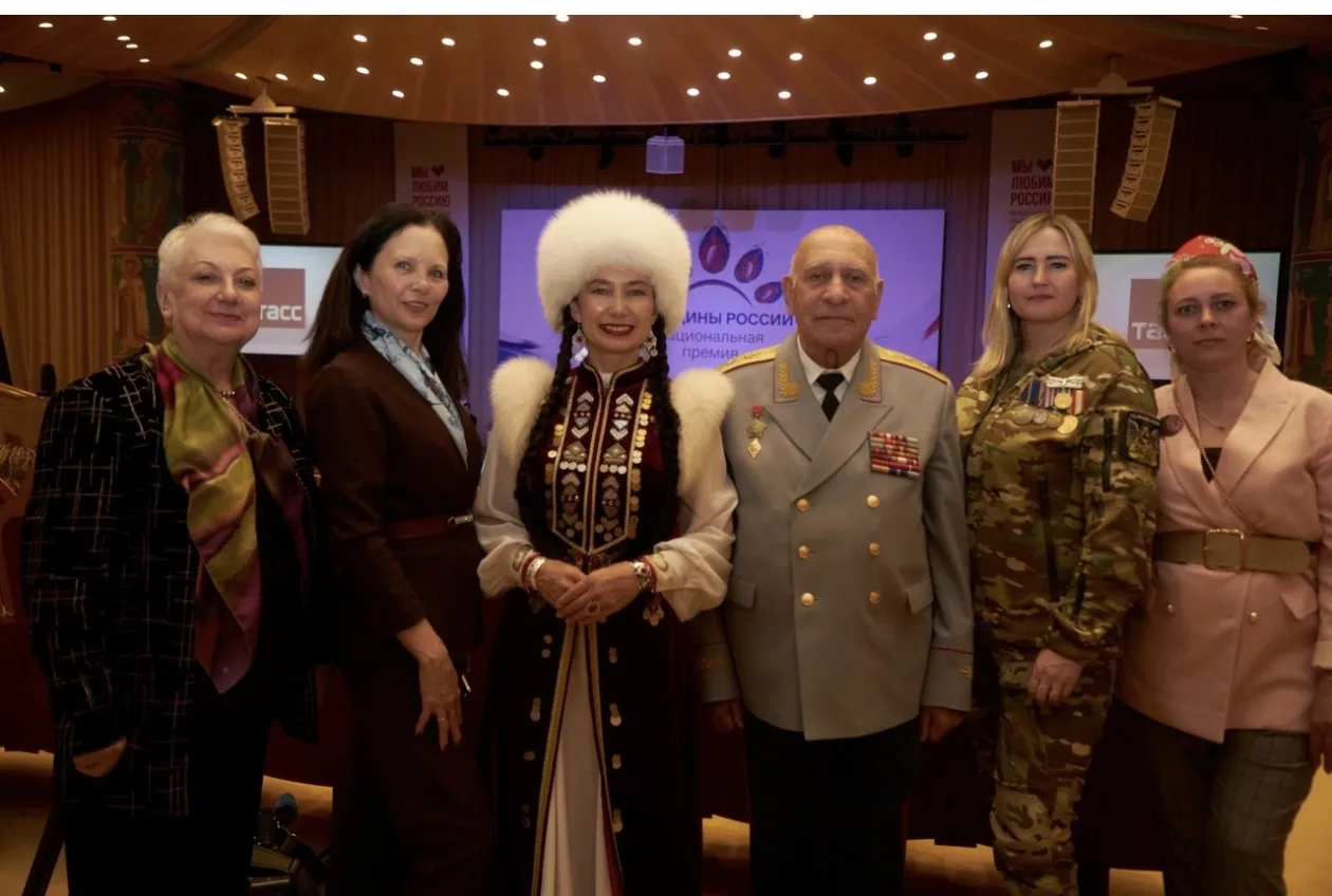 Национальная премия «Женщины России»:  вечер гордости, вдохновения и красоты!   В  зале «Церковных С