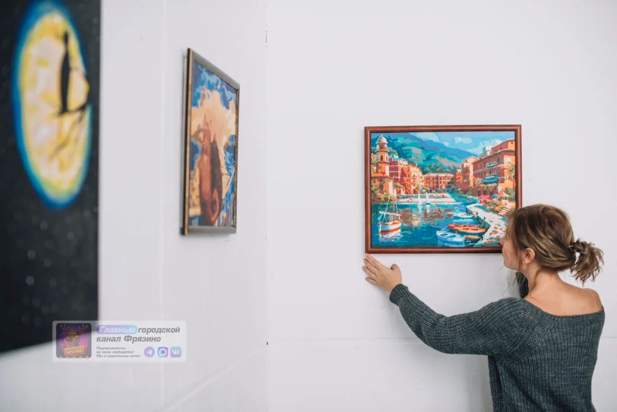 🎨 Торжественное открытие выставки «Городская мозаика» пройдёт в «Факеле»