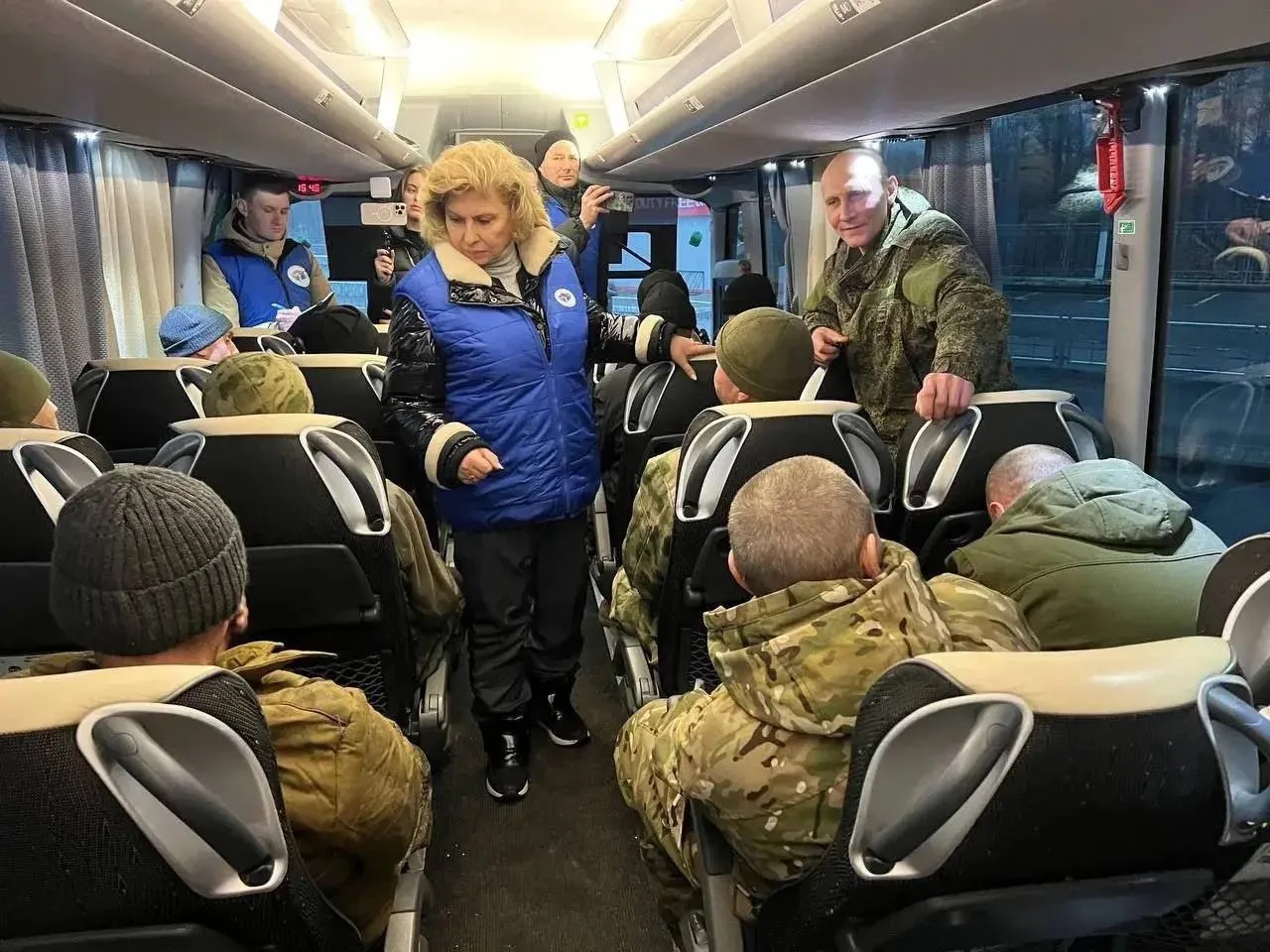 🔥Президентская премия за выдающиеся достижения в области правозащитной деятельности

Владимир Путин