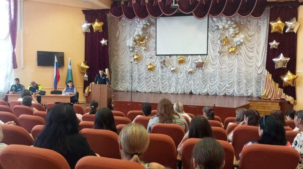 Безопасность детей — наша общая забота! ❤️

Сегодня в нашей школе состоялось важное общешкольное род