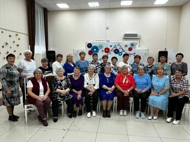 «Круиз по волнам нашей памяти»: как в Сюмсинском районе отметили День мудрости и добра