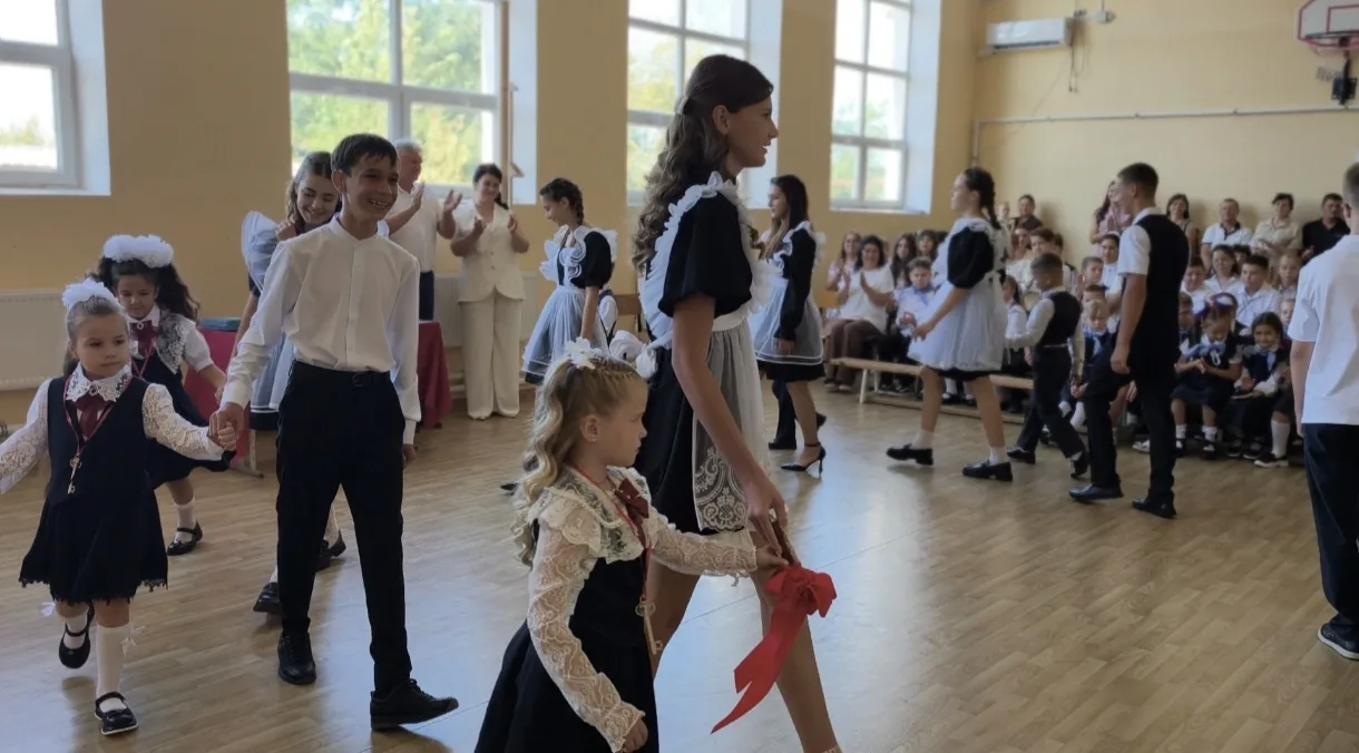 🎉 Первый звонок — начало большого пути! 🎉