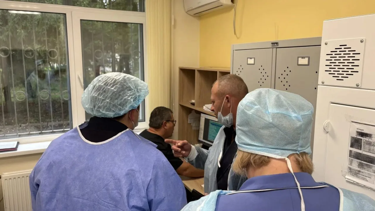 👨‍⚕️ Радмир Беляев навестил троих пострадавших в Нижнекамске