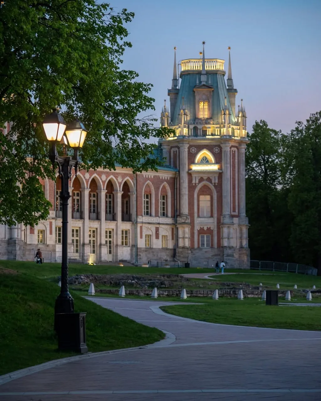 🏛  Большой дворец в музей-заповеднике «Царицыно» #РайонОреховоБорисовоСеверное  📌 Сегодня во дворце 