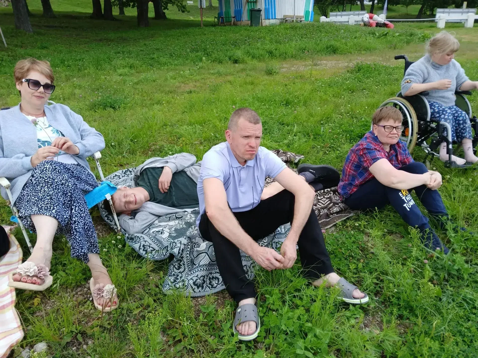 На пятый день отдыха наконец то выглянуло солнце, и мы отправились на побережье моря. К...