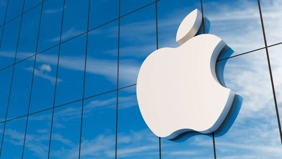 ФАС возбудила дело против Apple из-за отказа предустанавливать «Макс» и RuStore