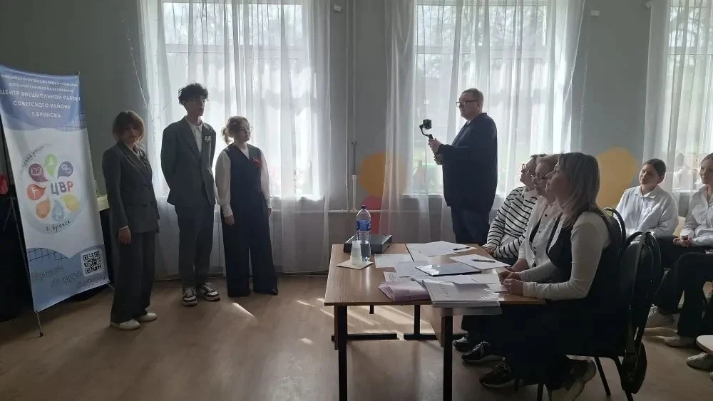 🎉 Поздравляем команду школы с победой в конкурсе социальных проектов! 

🥇место в районном этапе ко