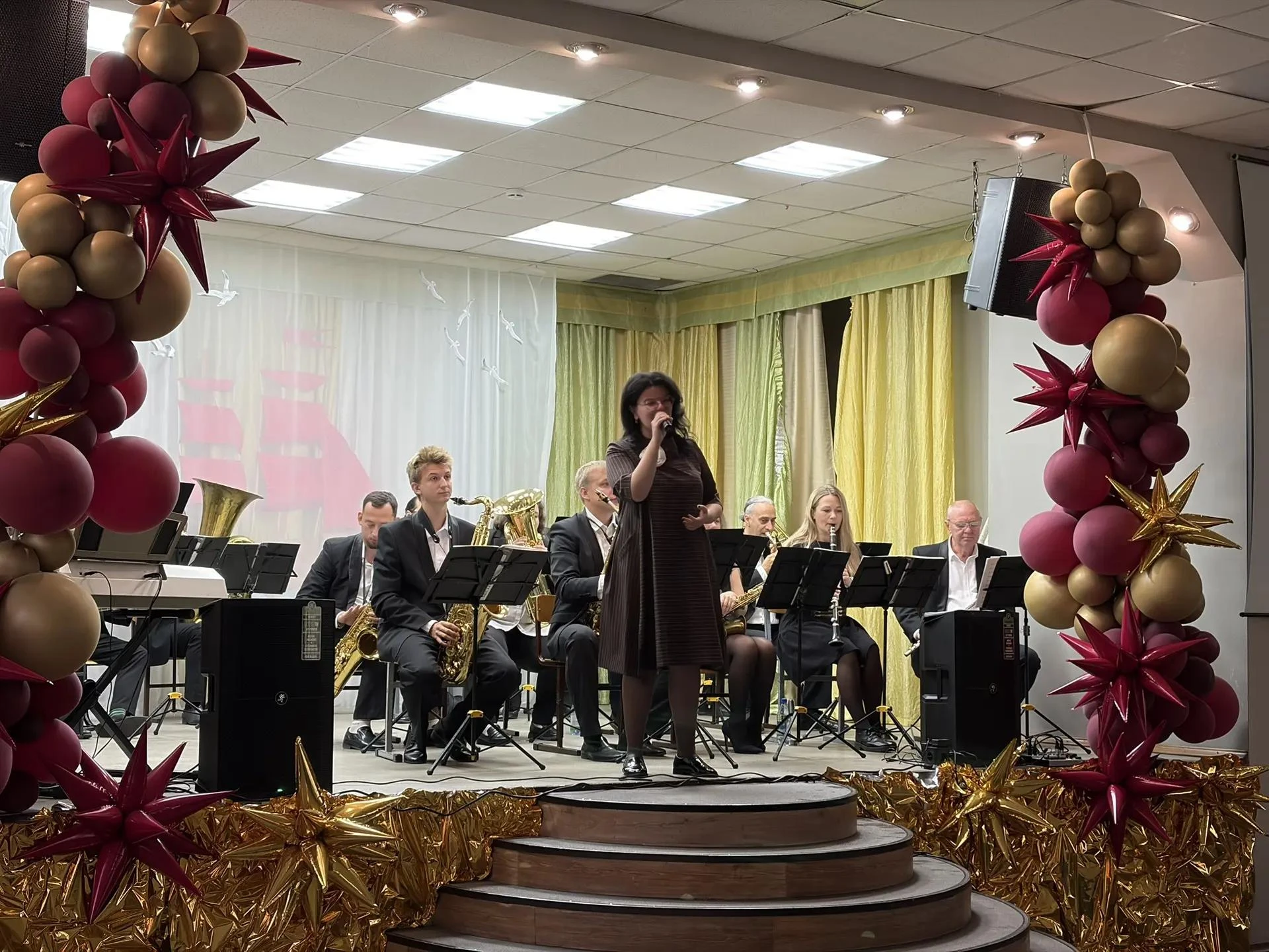 🎷 Доброе утро, друзья! Начнём неделю с музыки