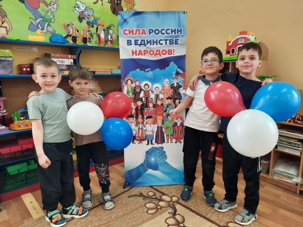 В рамках проекта " Предшкола: стандарт детского сада" на тематической неделе:" Инновационные техноло