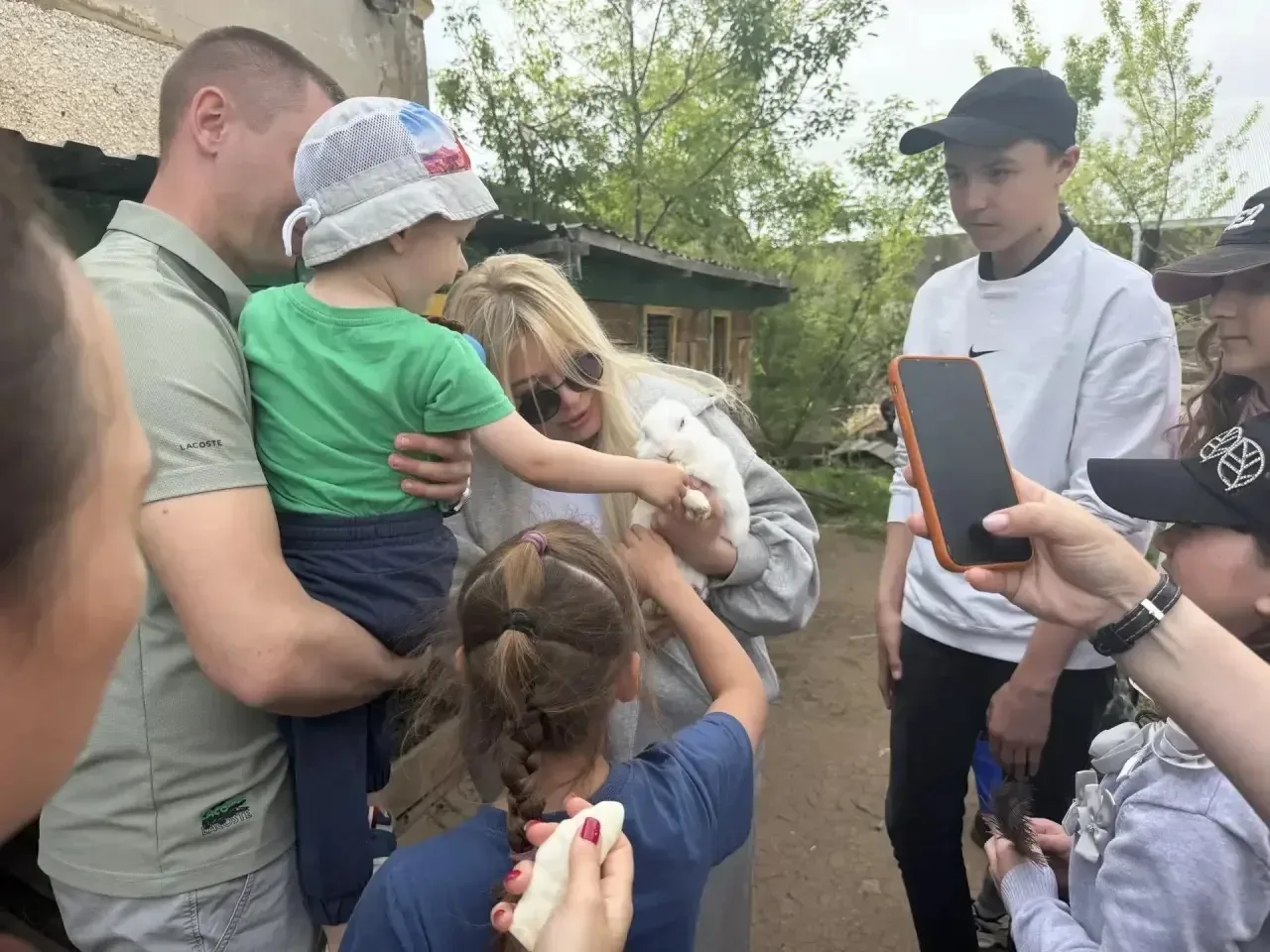 «Социальный туризм»: для детей, находящихся под особой заботой государства, прошла благотворительная