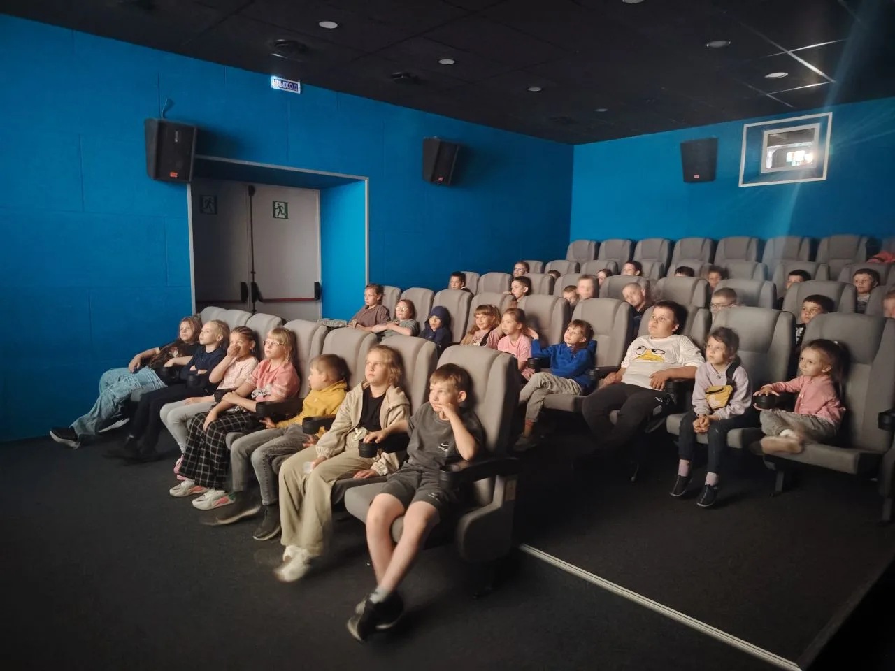 ☀☀☀
Пришло время новостей из "Солнышка"! Сегодня 10-й день нашего путешествия по стране Каникул! Лив