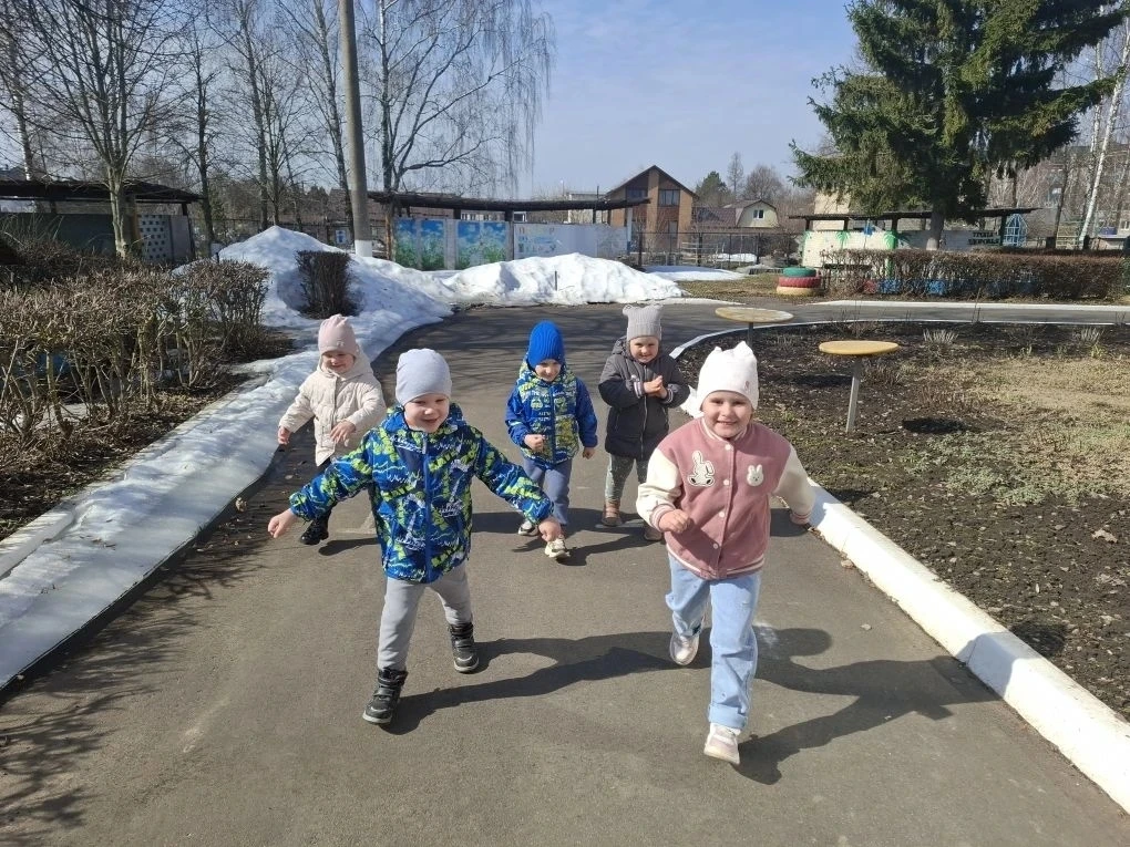 Сегодня в нашей средней группе 7 мы провели замечательный День здоровья, наполненный позитивом, движ