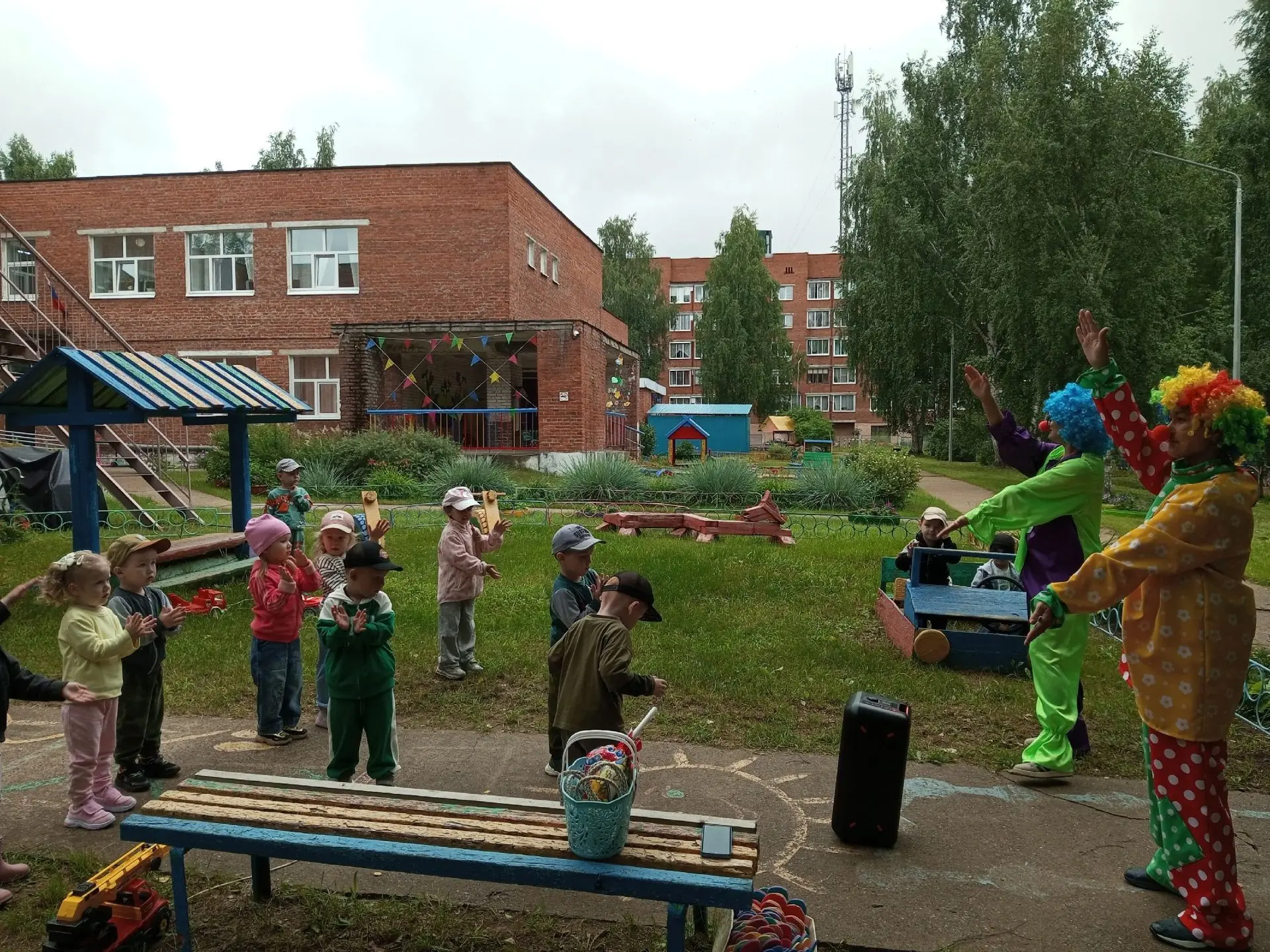 🌞Наш детский сад открылся после отпуска!
🤗Сегодня мы с радостью открыли двери для наших воспитанни