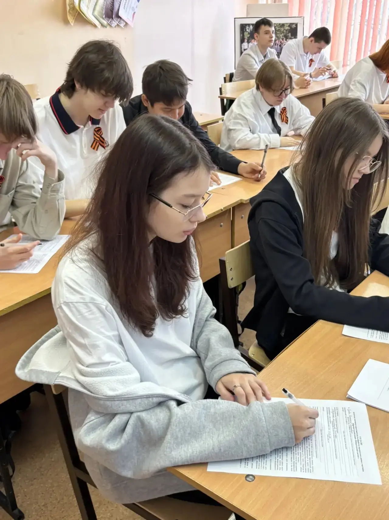 Избирательный диктант   🗳️Вчера наши ребята из старших классов приняли активное участие в ежегодной 