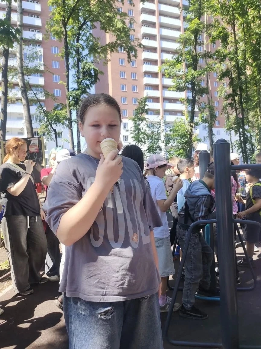 🍦10 июня - День мороженого

10 июня ежегодно отмечают очень весёлый, радостный и самое главное вкус