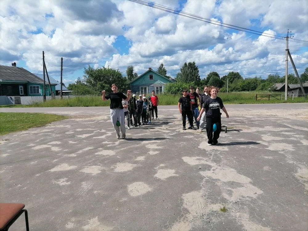 В дни школьных каникул мастера Мытского дома ремёсел провели для оздоровительного лагеря "Солнышко" 