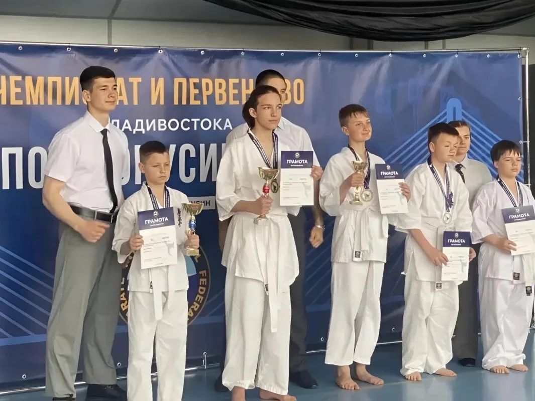 🏆Дейнега Иноккентий (7Г) занял 1 место в Чемпионате и Первенстве г. Владивостока по ки...