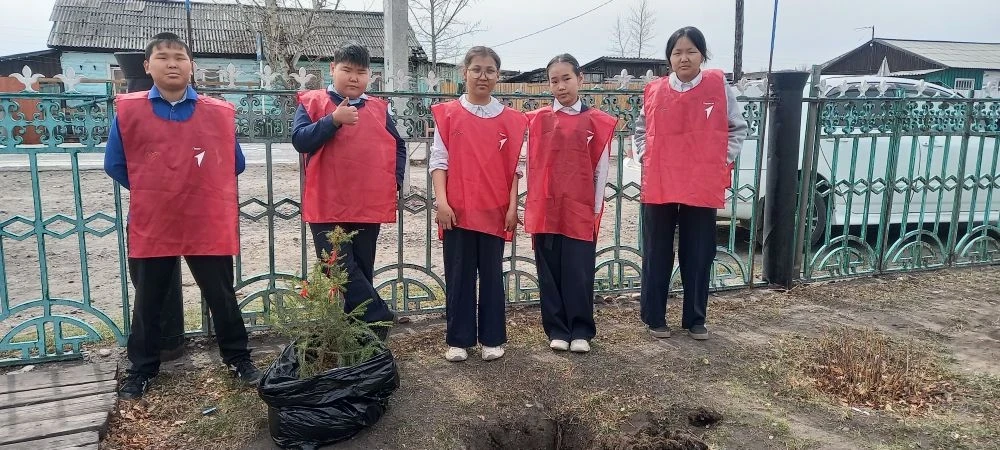 🌱 22 апреля — День Земли: дадим корни новой жизни!

В честь Всемирного дня Земли в нашей школе стар