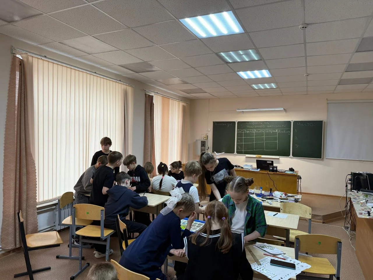 Центр "Точка роста" МБОУ "Ленская СШ".                                                              