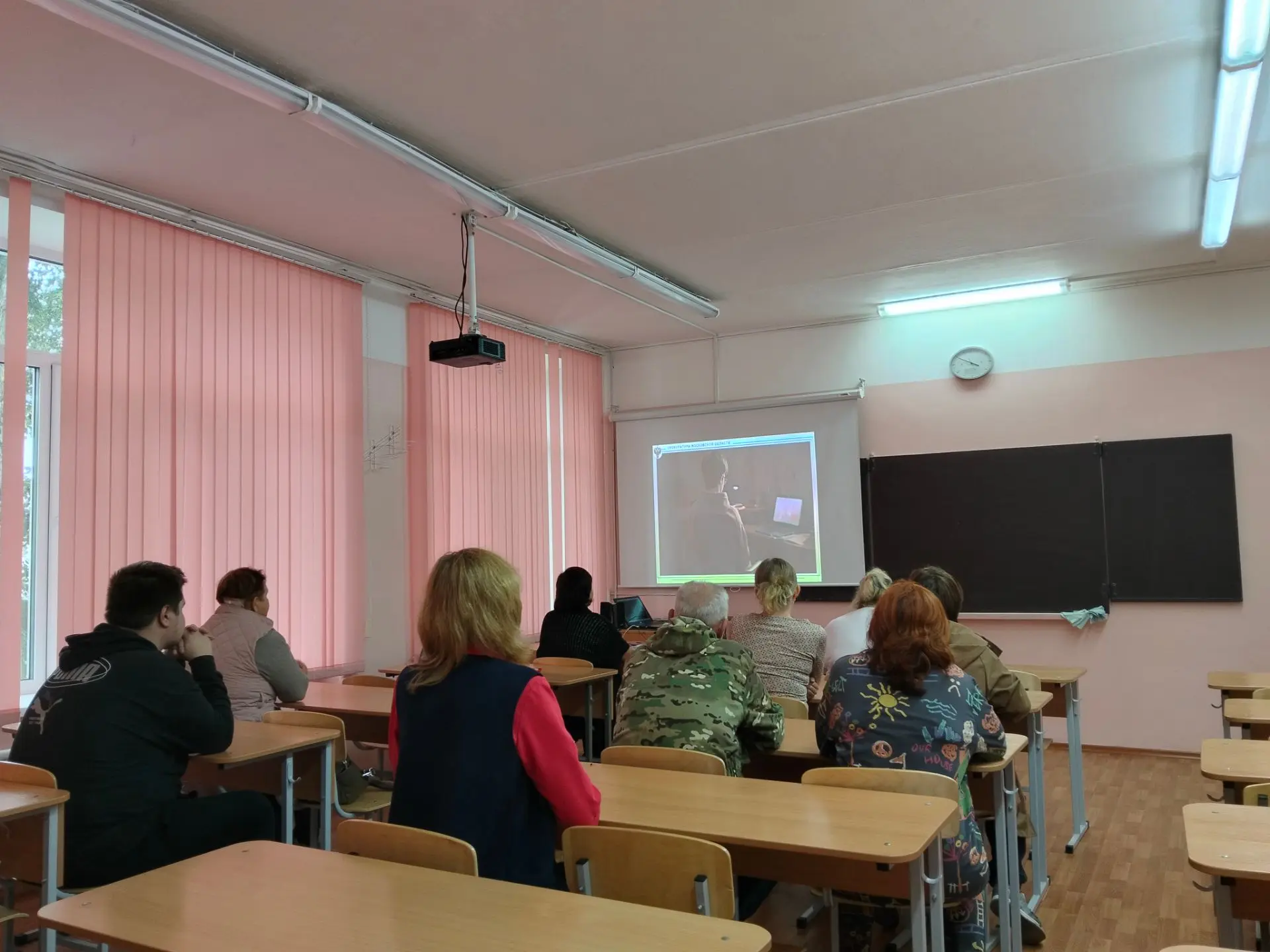 Всероссийское учение по безопасности в школах: действия отработаны, дети под защитой