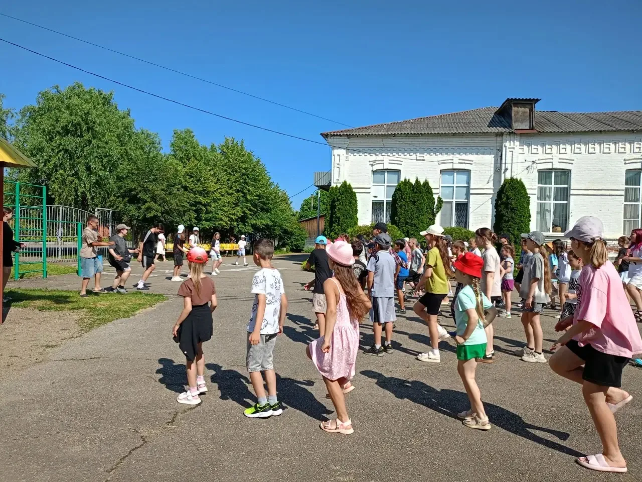 Летний профильный лагерь дневного пребывания «Орленок». 
5 день «День памяти и скорби» 🇷🇺🙏🏼🌞☀️�