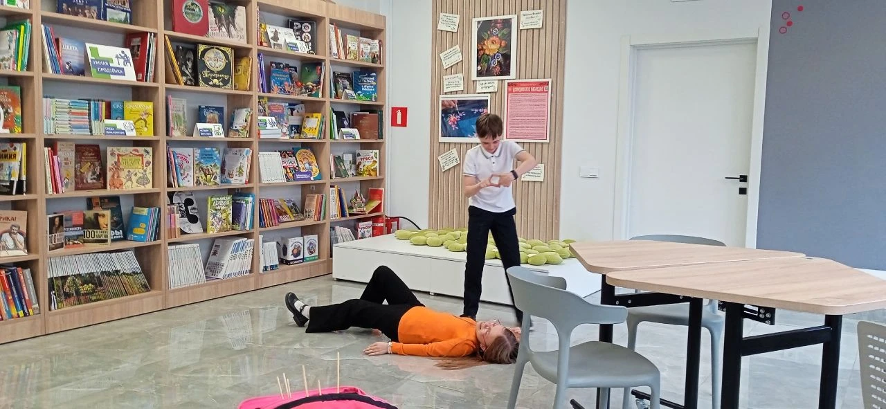 💪Урок здоровья в библиотеке  Ученики 6В класса вместе с классным руководителем Александрой Михайловн