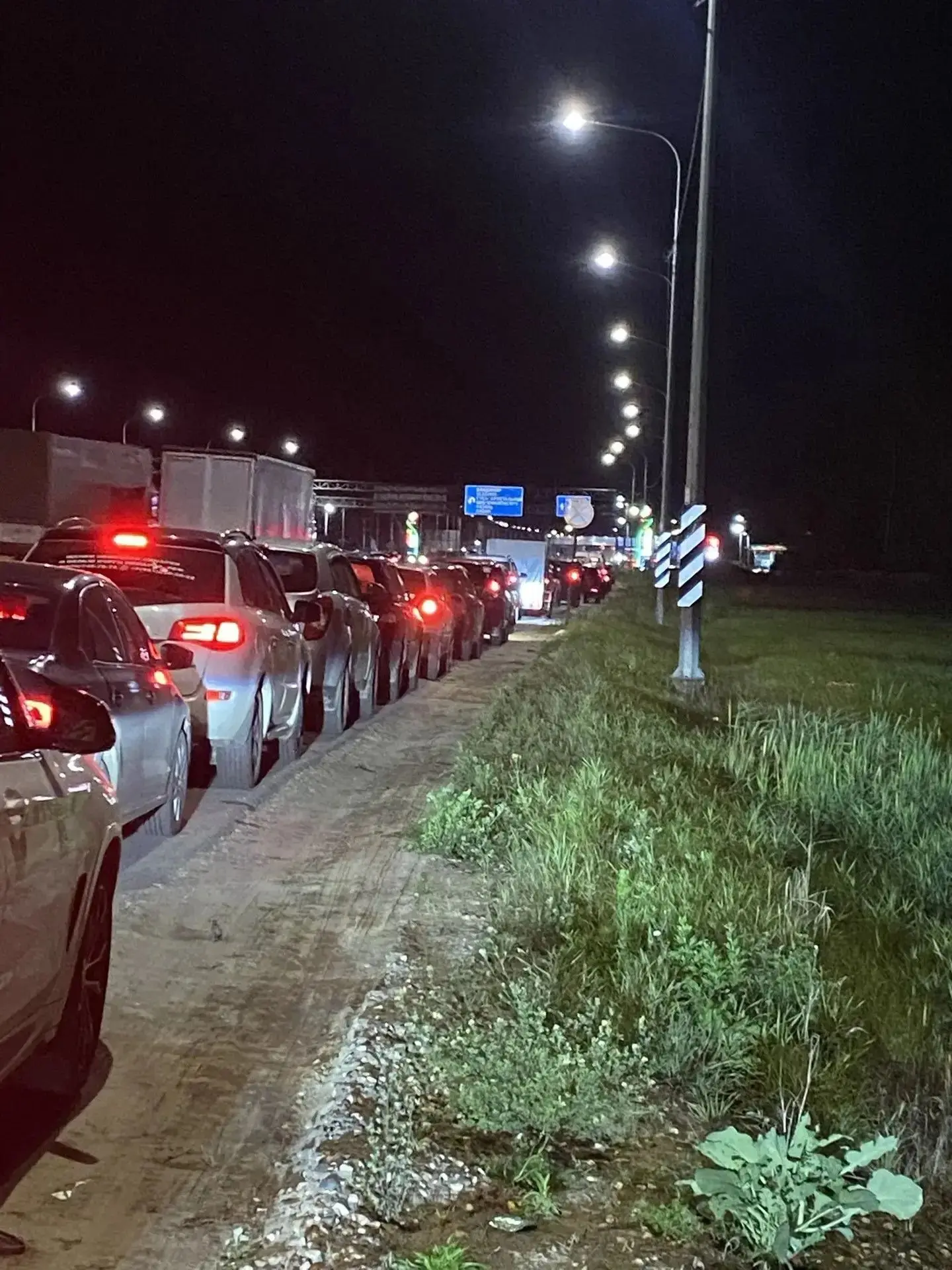В области растёт градус конфликтности в очередях за бензином.